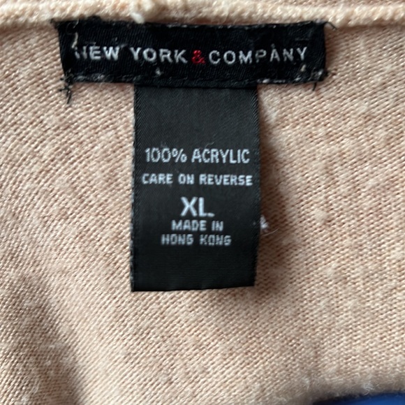 NEW YORK & COMPANY Hooded Cardigan - Picture 3 of 3